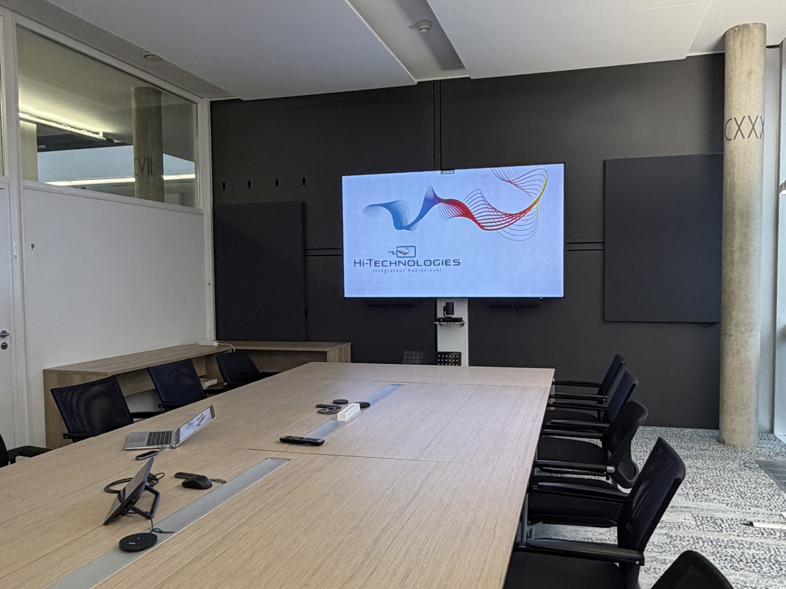 DSM Firmenich - Salle réunion Hi Technologies Suisse Romande Yealink
